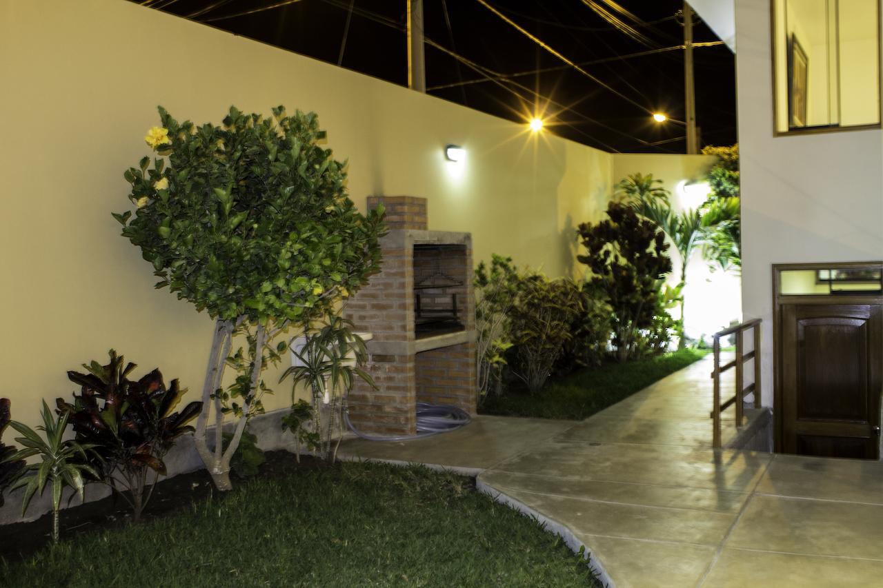 Hotel Brilia Chimbote Exterior foto